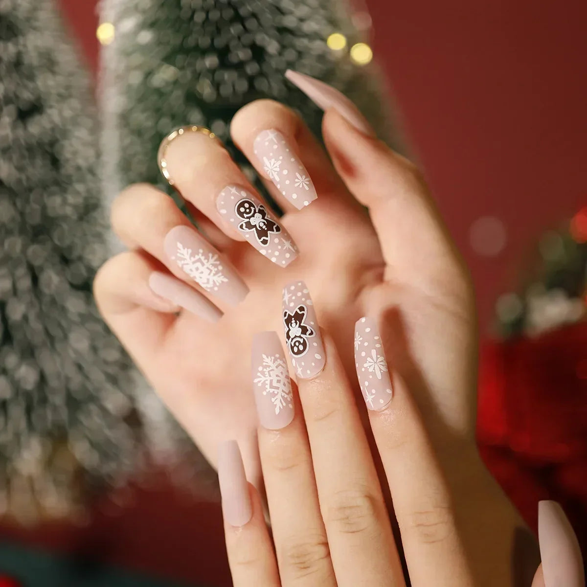 Gold Powder Christmas Fake Nails-58